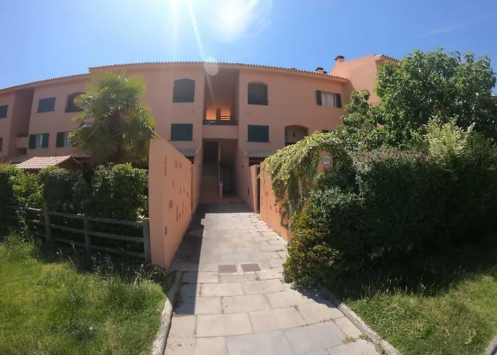 Διαμέρισμα Golf & *